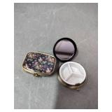 Pill Case Pill Box with Mirror Retro Small Pill Case for Purse or Pocket Bronze Pill Box or Vitamins, Fish Oil, Supplements, Pill Containe Travel Giftsï¼2PCSï¼