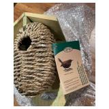 Nest Pocket Sea Grass with roof (Retail $20.00)