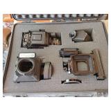 Mamiya rb67 ProS camera w/lots of accessions in a king pelican case  & tiffen tri pod  (SEE DESCRIPTION)