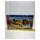 AMT 1:25 Scale Construction Bulldozer Plastic Kit