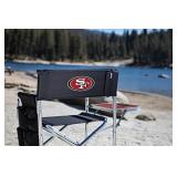 PICNIC TIME NFL Unisex-Adult NFL Sports Chair with Side Table, Beach Chair, Camp Chair for Adults (color varies from stock photo)