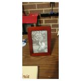 New galleria wooden photo frame