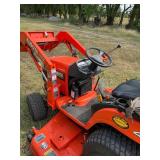 Kabota BX2200 tractor with bucket only 724.5 hours