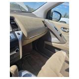 2009 Nissan Murano LE, WHITE