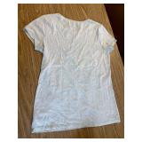 Fun in the sun, Old Navy T-shirt, size medium