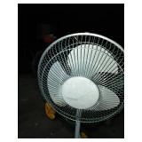 Lasco Stand Up Fan Works.