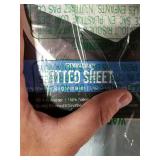 Utopia Bedding Queen Fitted Sheet - Bottom Sheet - Deep Pocket - Soft Microfiber - Shrinkage and Fade Resistant - Easy Care -1 Fitted Sheet Only (Spa Blue)