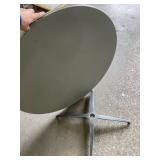 36in Round Tabletop with base (missing metal pole)