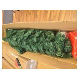 7.5ft Artificial Christmas Tree, 1,600 Branch Tips