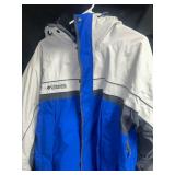 Super nice Large Columbia coat