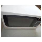 Avanti MO1450TW 1.4 Cubic Foot Capacity Microwave Oven 1000 Watts