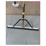 QUICKIE 16HDSU Floor Squeegee Flat Blade 24 Blade W - Retail: $264.86