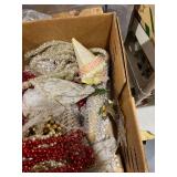 Box Full Of Christmas Garland - Beads & More