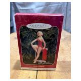 Marilyn Monroe Collectors Series Hallmark Keepsake 1999 Christmas Ornament