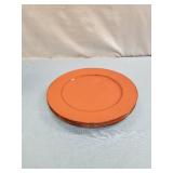 LOT 9F 6 PLASTIC DINNER PLATES