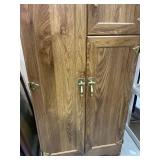 Cabinet 53 x 27 x 17 in