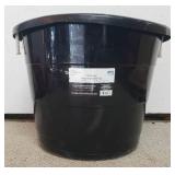 17 Gallon Rope Handle Tub