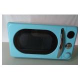 Galanz 0.7 Cu ft Retro Countertop Microwave Oven, 700 Watts, Blue (POWERS ON/ TESTED)