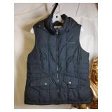 Columbia Hooded Vest SIZE L Black