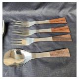 Flatware (33pc) and (4) Serving Utensils