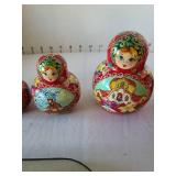 Russian nesting dolls (10), welcome sign, starfish