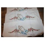 4 Like New Vintage Embroidered Pillow Cases