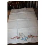 4 Like New Vintage Embroidered Pillow Cases