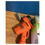 BLACK+DECKER BESTA510 - 6.5AMP 14IN ELECTRIC STRING TRIMMER(Retail $49.99)