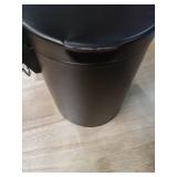 iDesign 44211EU Metal Step Trash Can with Lid, 5 Liter Waste Basket Bin with Insert 8 x 8 x 11 inches Bronze DAMAGED