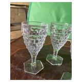 4 Wine Glasses with Hexagon Base