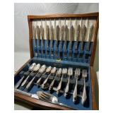 Vintage W.M.Rogers & Son Original 88pc Silverplated Dinning-ware Set w/ Case