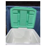 Igloo Latitude 60qt Rolling Cooler - Mint.