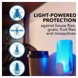 Raid Essentials Flying Insect Light Trap Starter Kit, 1 Plug In Device + 1 Cartridge, Featuring Light Powered Attraction