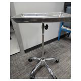 Konmee Mobile Instrument Stand