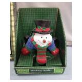 LOT 9F SNOWMEN ITEMS