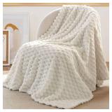 Bedsure White Fleece Blanket for Couch - Super Soft Cozy Throw Blankets for Women, Cute Small Fuzzy Blanket for Girls, 50x60 Inches