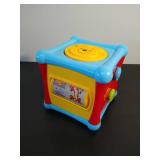 Winnie the Pooh Activity Cube