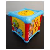 Winnie the Pooh Activity Cube