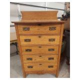 chest of drawers