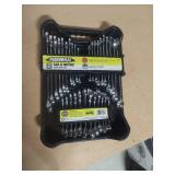 32 Pc SAE and Metric Wrench Set