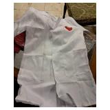 PARTTELY Doctor Costume for Kids, Halloween Costumes Career Day Costume for Kids aged 3-8, Kids Scrubs with Lab Coat