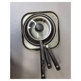 Like New or New Non-Stick Pot and Pans, Sure Grip Comfort handles