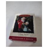 Hallmark Mr. and Mrs. Claus Collection 1993 #8 A Fitting Moment