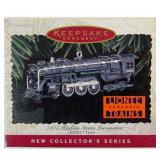 Lionel Train 700E Hudson Steam Locomotive 1996 Hallmark Keepsake Ornament