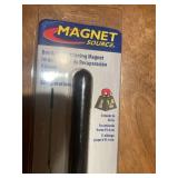 Master Magnetics 07569 20 - 36 inch 3# Extendable Bendable Magnetic Pick Up Tool (Retail $17.98)