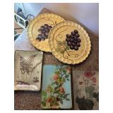 Decorative plate lot