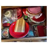 Drawer contents bottom