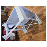 $90 VEVOR Laundry Pedestal Stand, 660lbs White