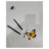 Vanki Solar Yard Stake Fluttering Butterfly, Solar or Battery Powered 1pcs