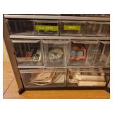 Mini parts organizer w/handle- contains assorted items